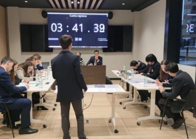 Debate2